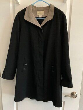 Vintage Worthington Classic Black Coat with zip out lining - Medium